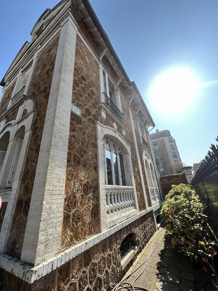 about-03 91D228A4 4BAC 4AFA B748 202CD3C683E1